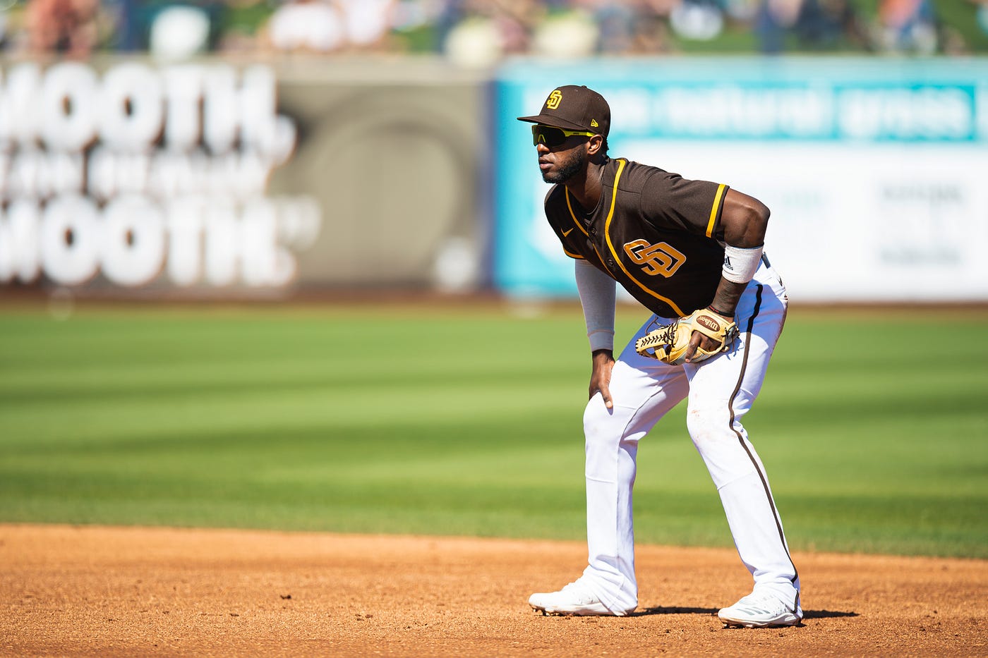 Jurickson Profar signs three-year, $21M deal to return to Padres