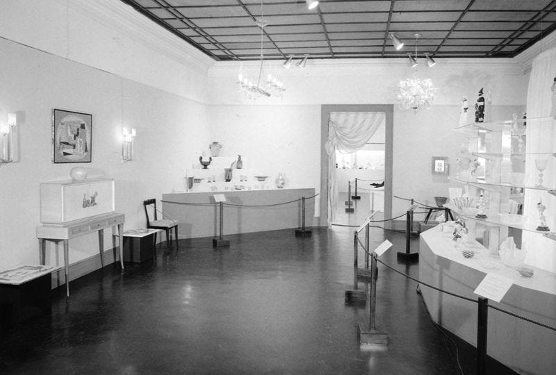 Postwar Murano Glass, America and the Evolution of the Secondary Market