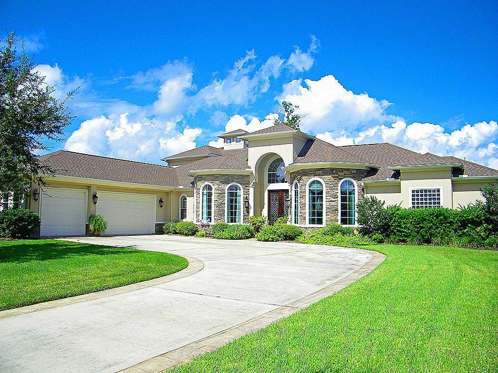 Plantation City Real Estate. Plantation is a city in the Central… by