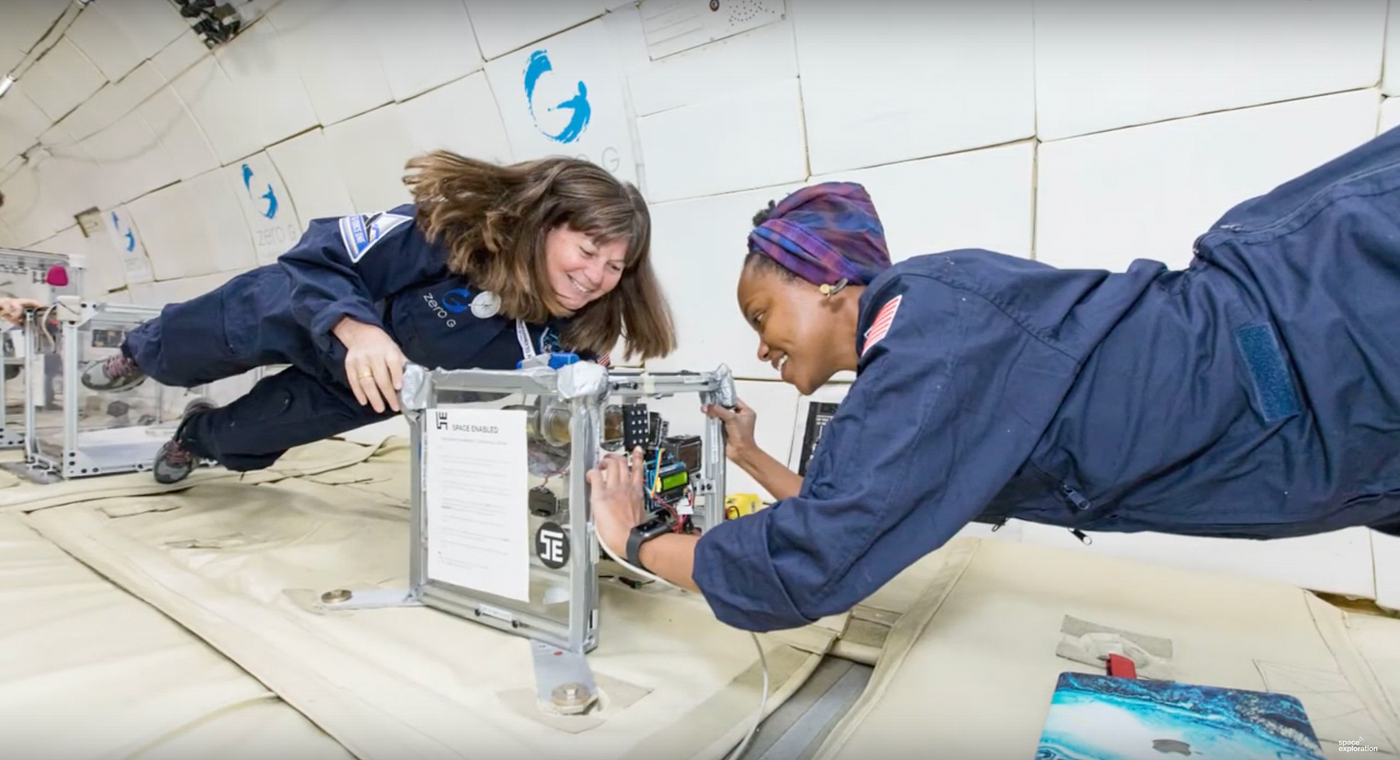 Two woman in a zero gravity flight in MIT Space Exploration Initiative’s Prototyping our Sci-Fi Space Future course