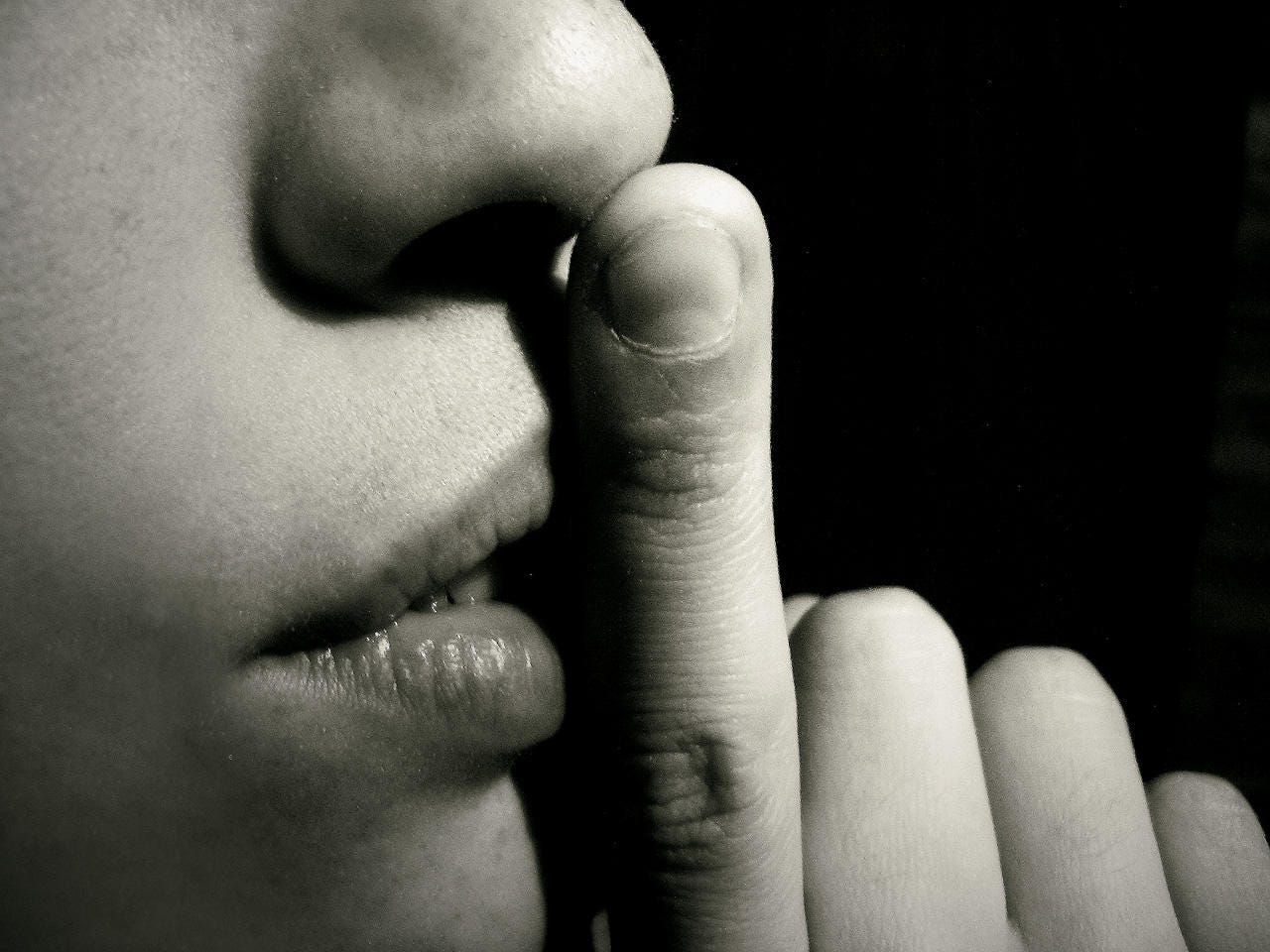 Hacer silencio es tambien un acto creativo | by Jorge Amado Yunes | Medium