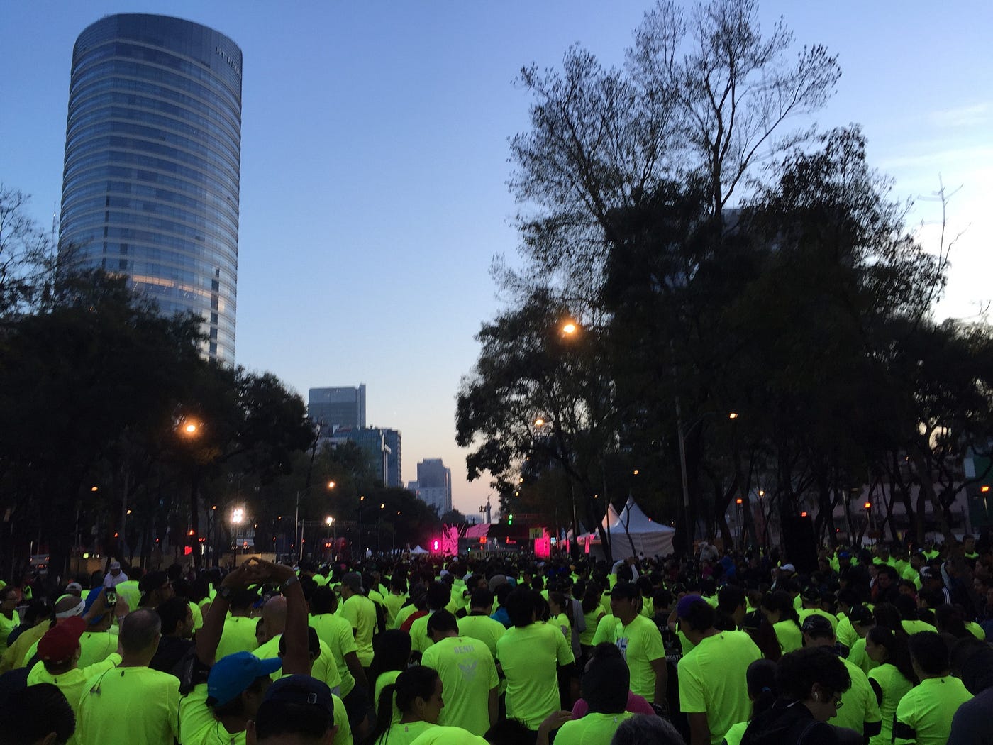 We Run México 2014. La carrera organizada por Nike es el… | by Martín Iván  | Medium