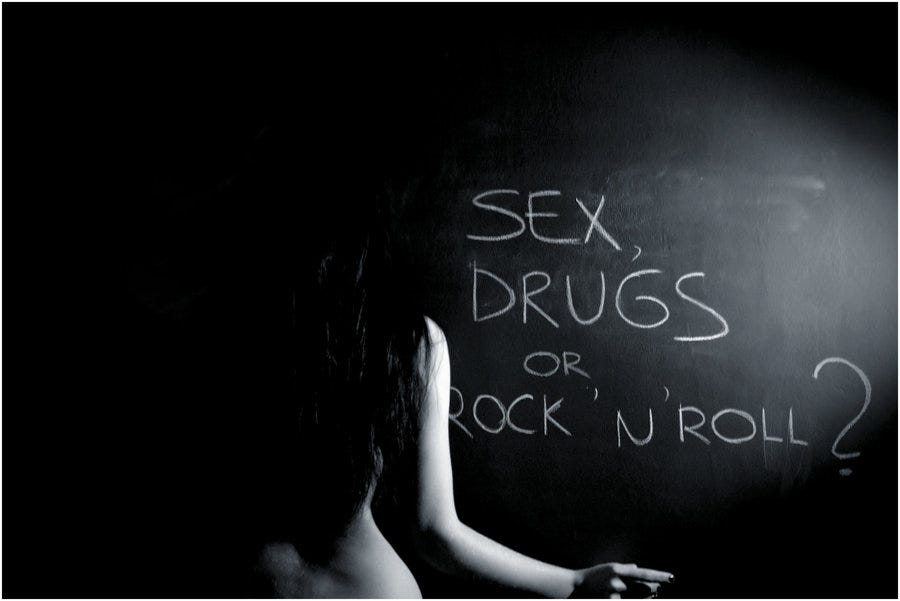 Kinky Sluts On Drugs
