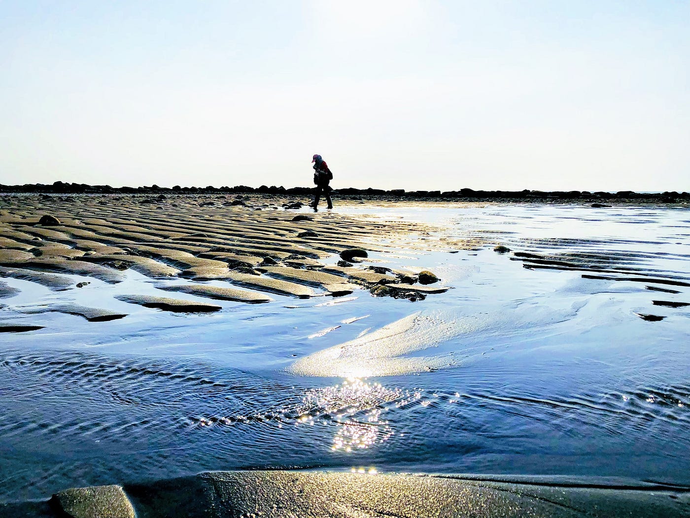 taiwan, ocean, rock, beach, working hard, 石滬, 台灣, 海洋文化,沙灘,反光