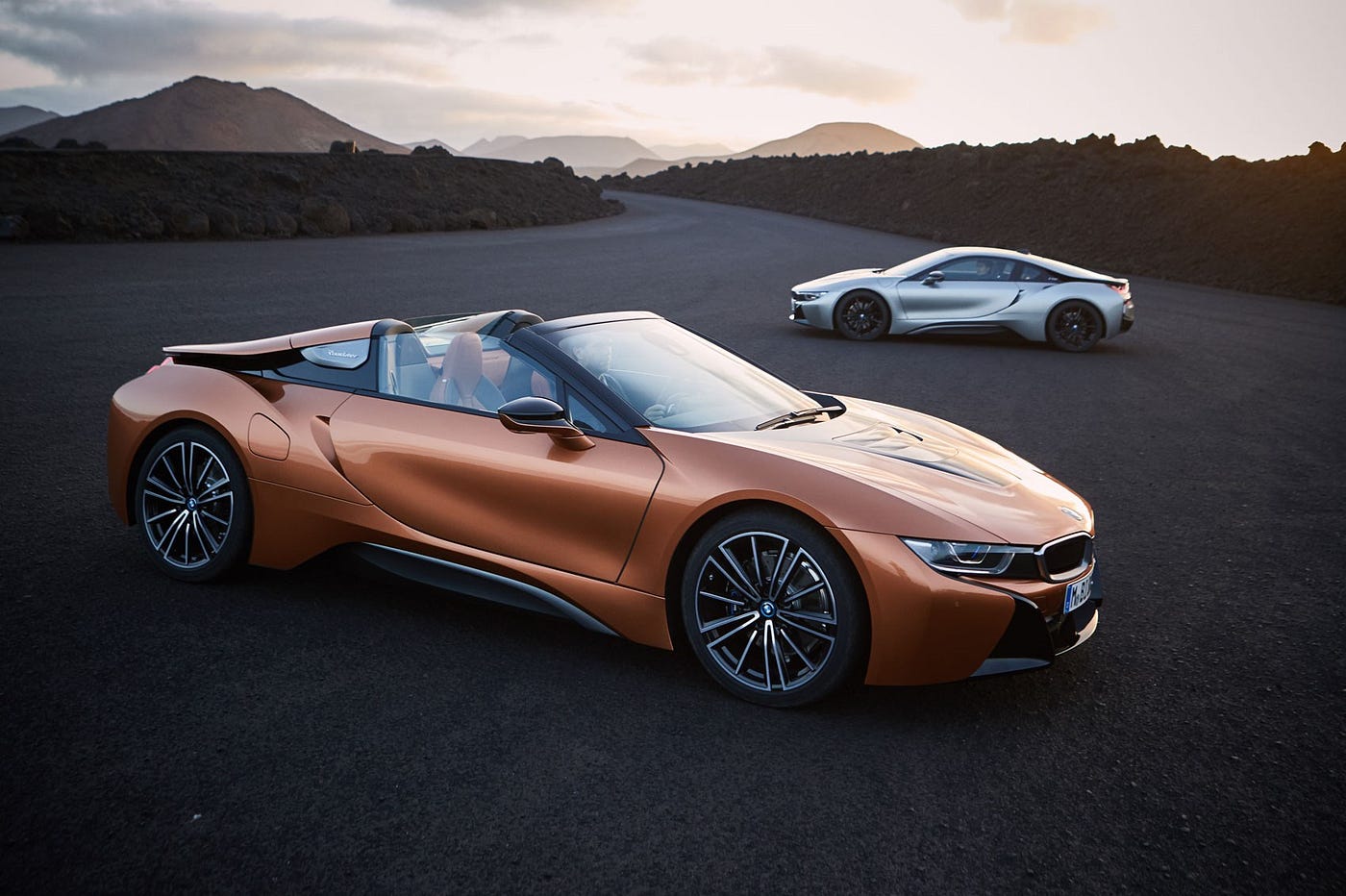 Why is BMW i8 so expensive? You know the reason