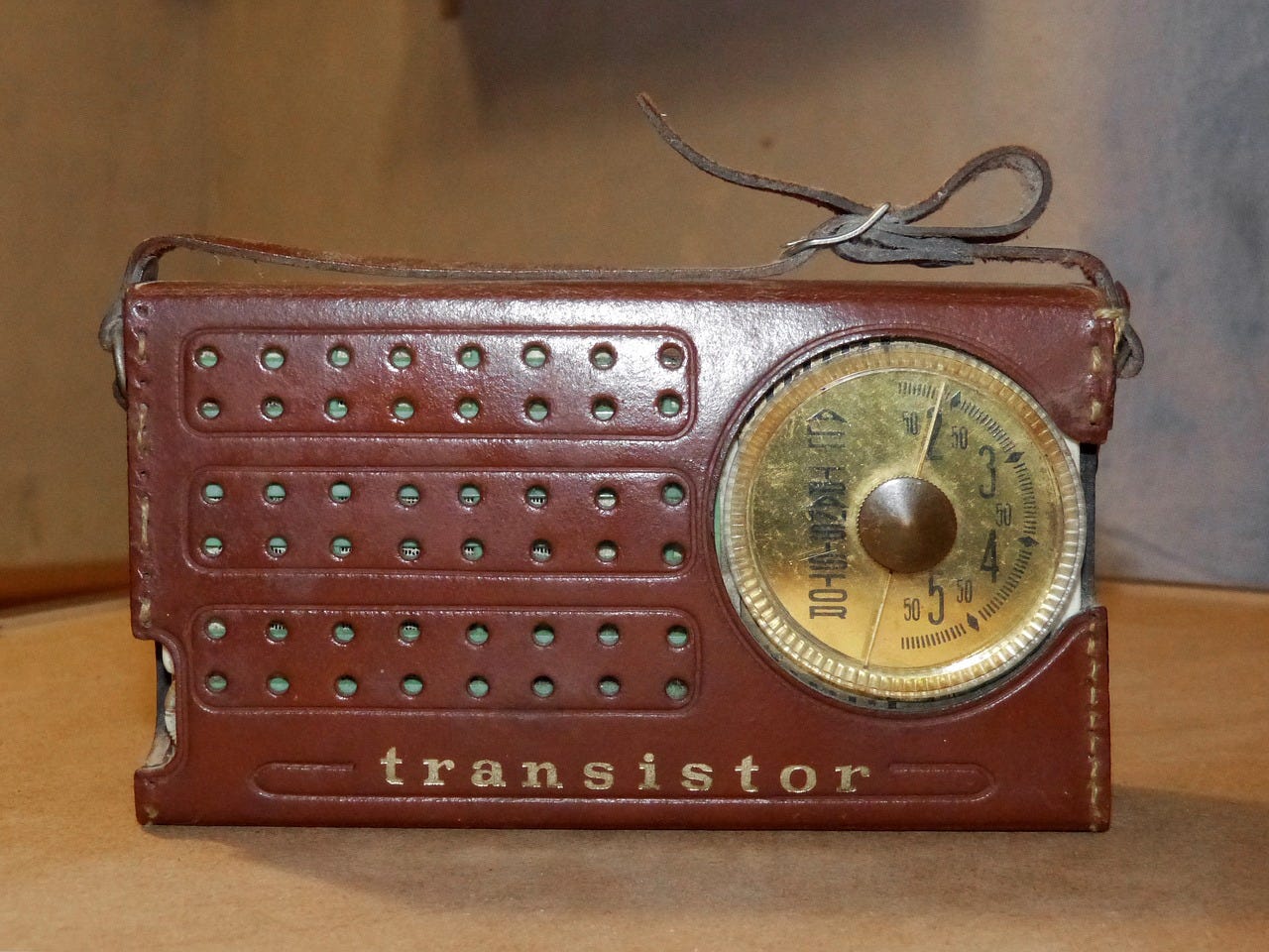 Radio Is a Centuries-Old Technology That Lives on in Popularity | by  Caroline de Braganza | Genius in a Bottle | Medium