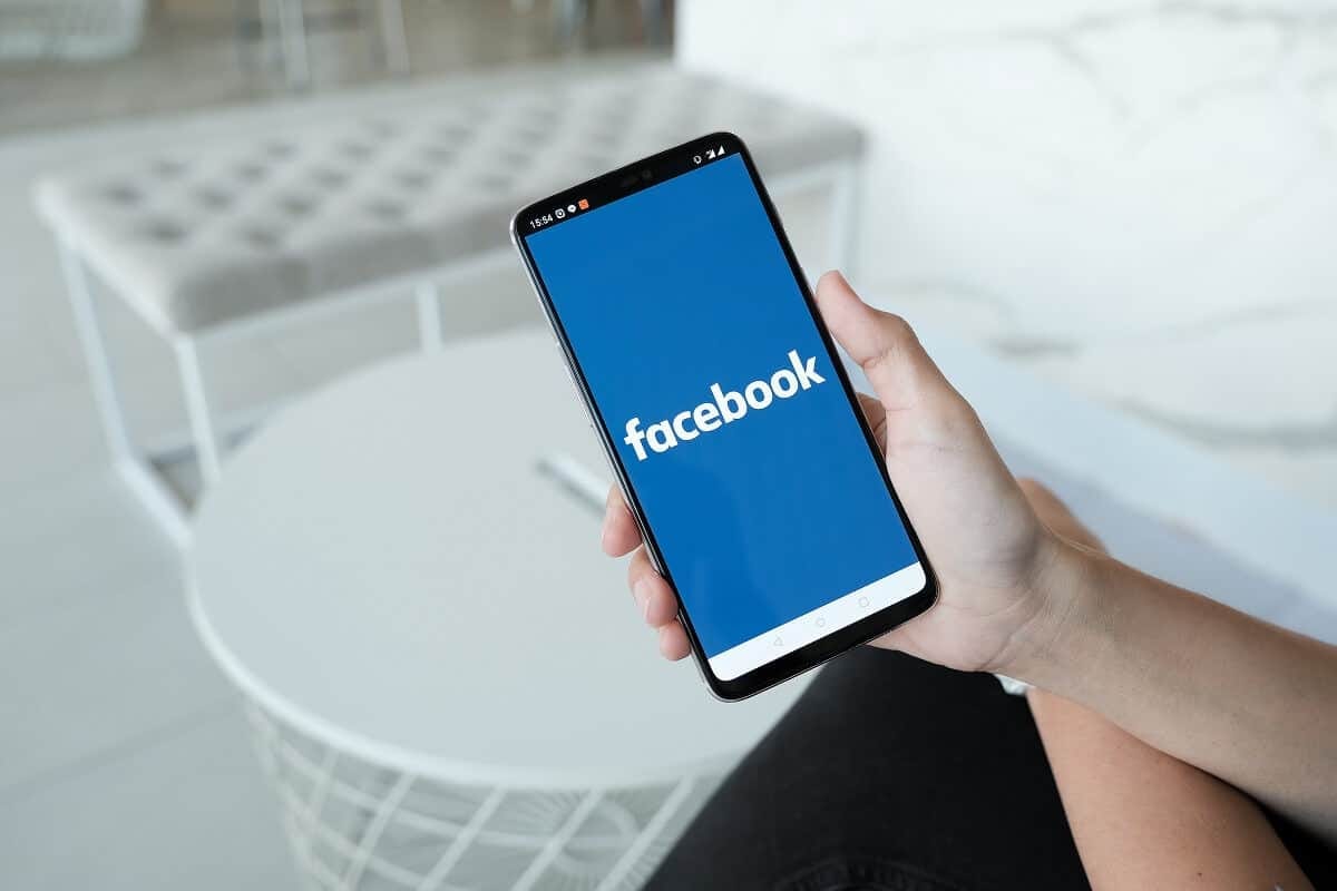 My approach towards building facebook home in 2021