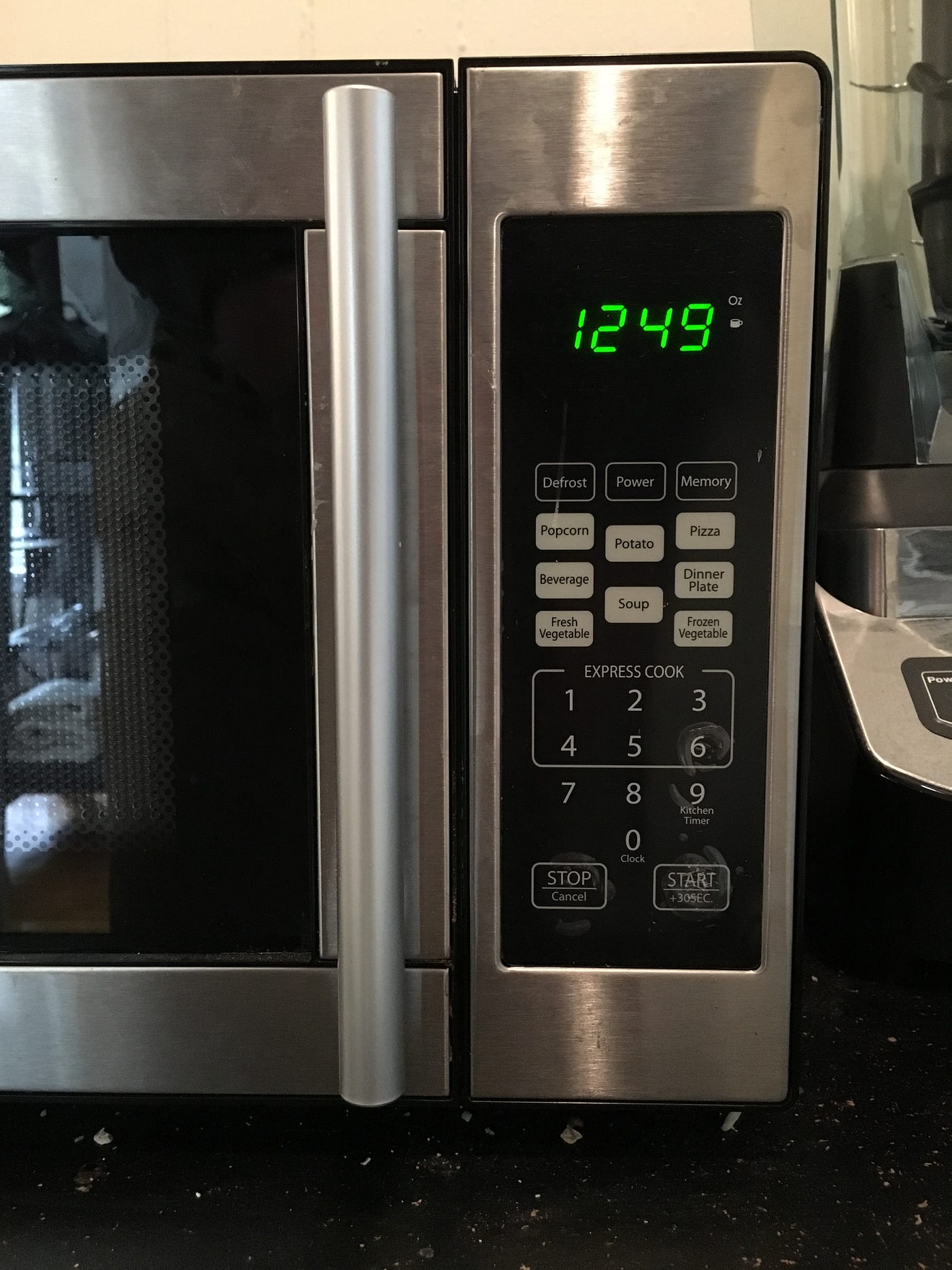 Everyday UI BLACK + DECKER EM720CPNP Microwave Control Panel by