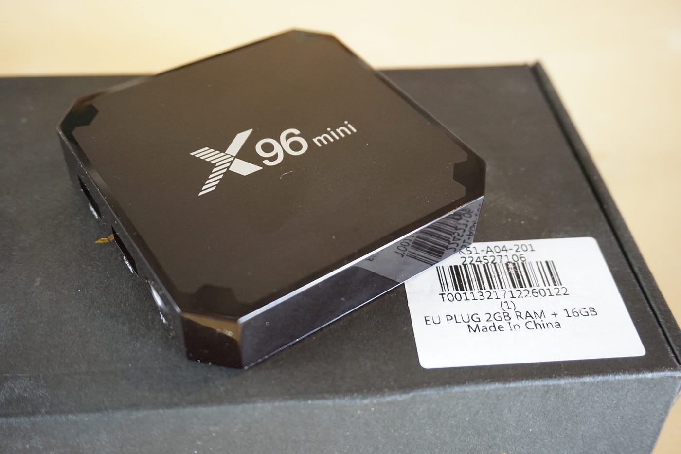 Howto Install LibreELEC Linux on cheap Android TV Box by Tomas C