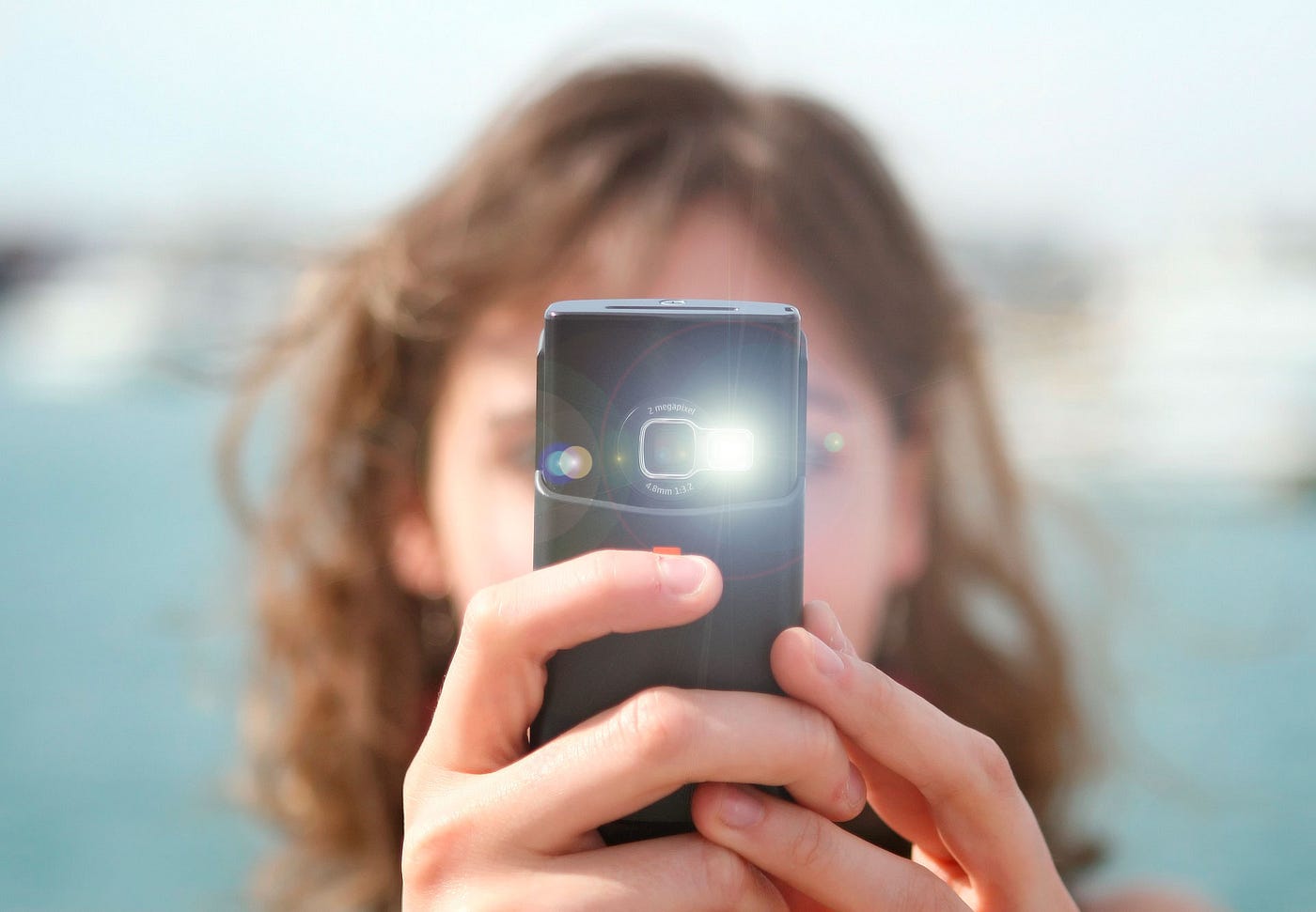 1*nc3F4bqbHZl RE9GEc5nLA горизонтальное положение телефона это как