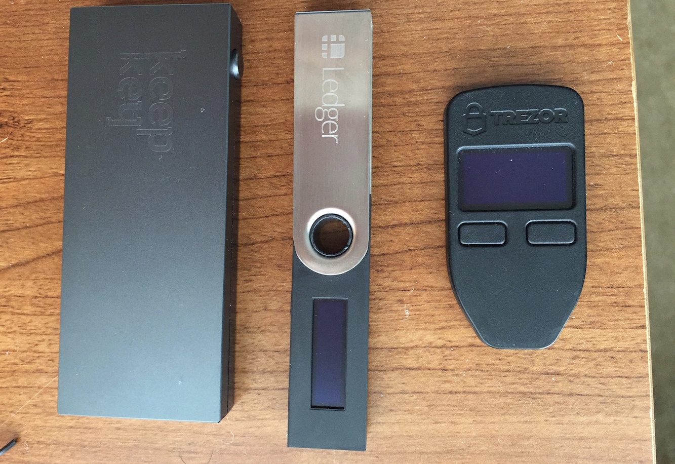 How to use a hardware wallet with coinbase