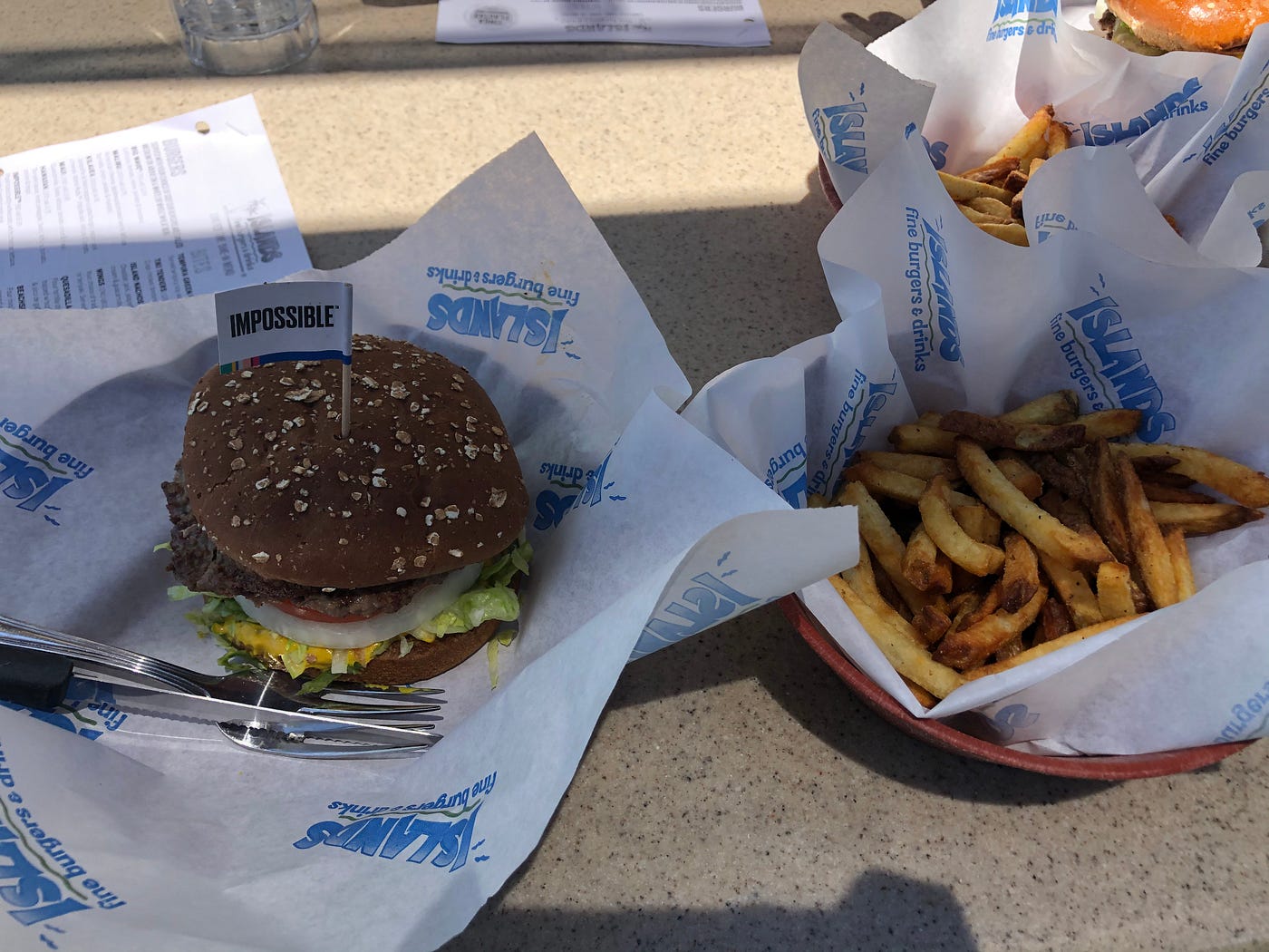 Restaurant Review Islands How A Vegan Tackles A Burger Joint With By Sophie Branham Medium
