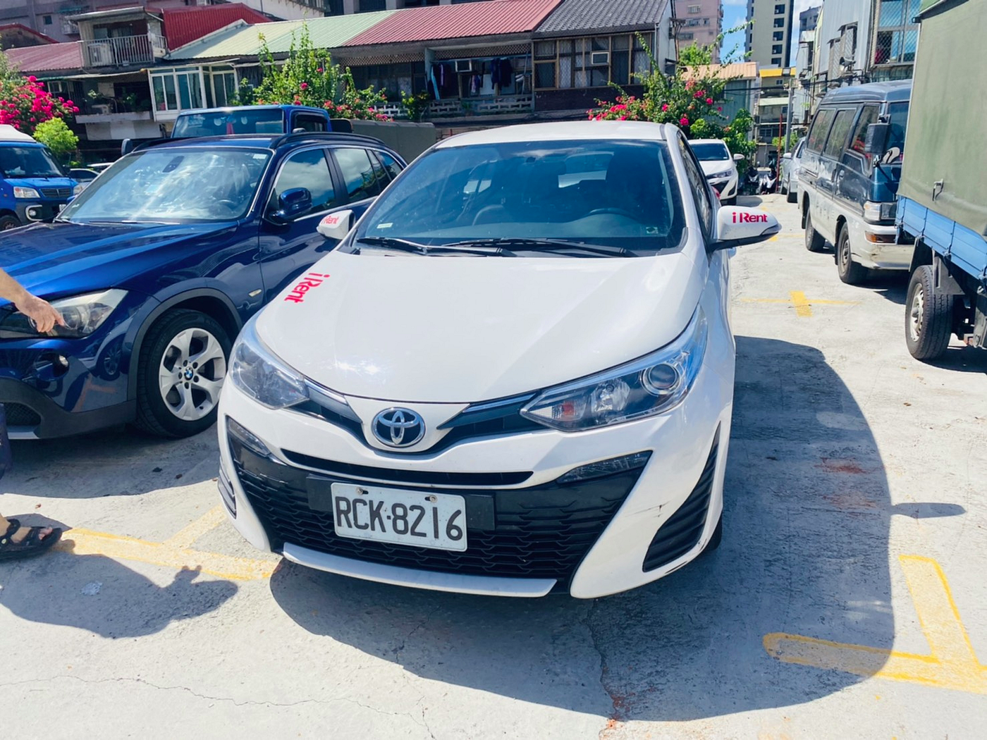 開箱 人生第一台車toyota Yaris S 2021年式小鴨鴨雪貂白 吳晏愷kaiyowu Medium