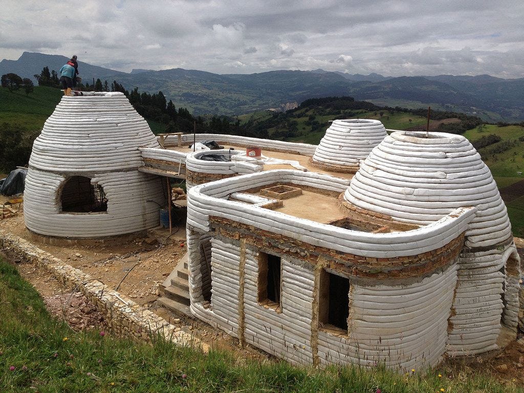 Earth bag construction in Columbia