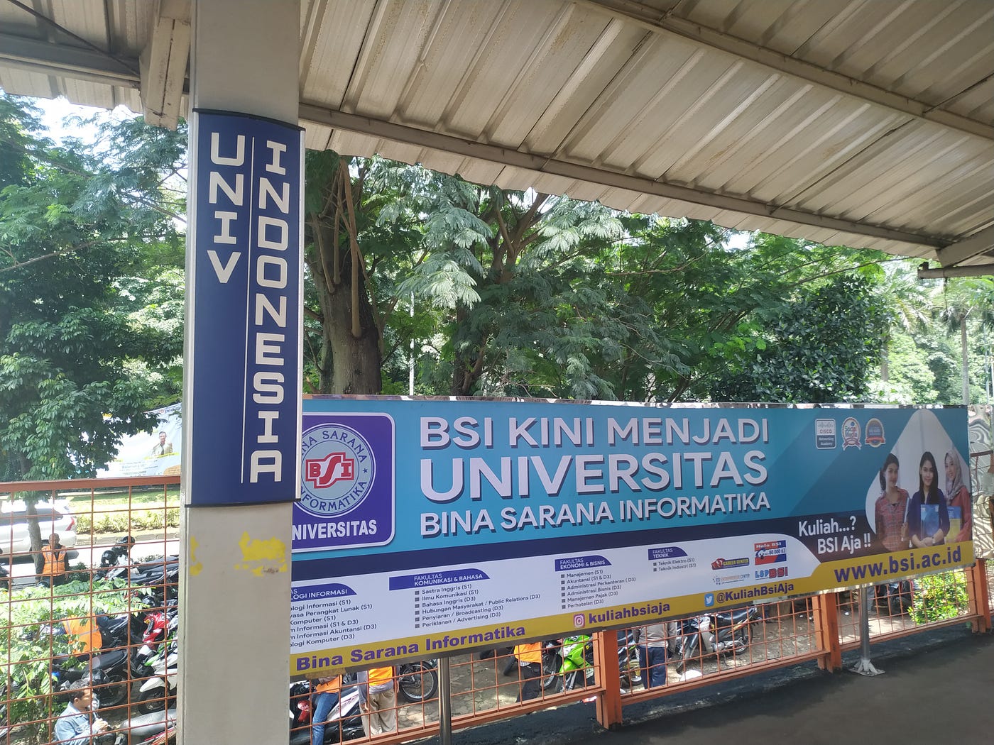 Stasiun universitas indonesia