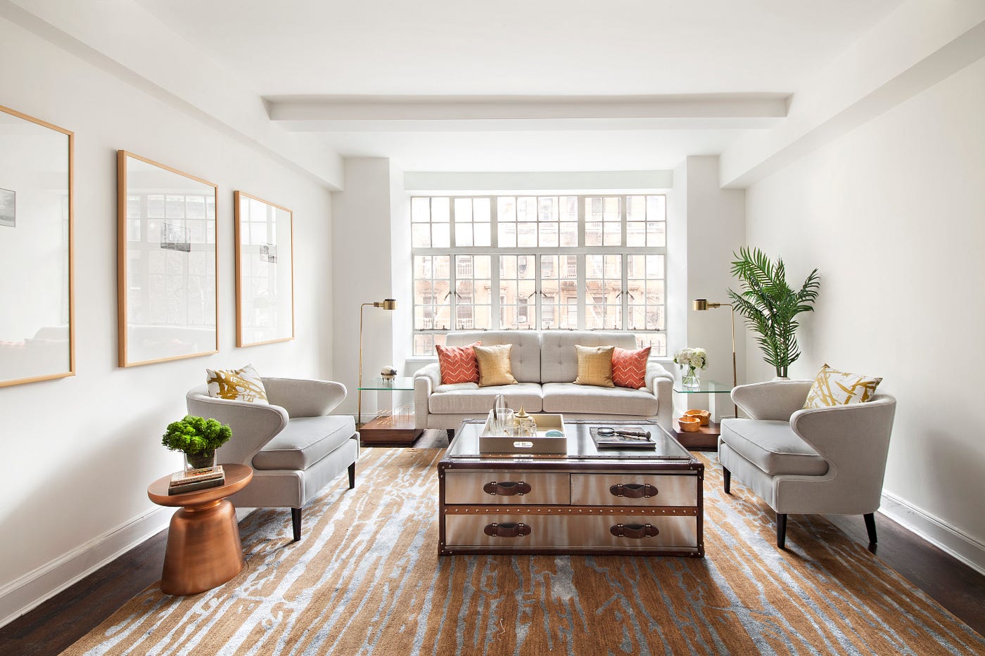 The Monthly Insider March 2016. The Hustis/Jovanovic Team by