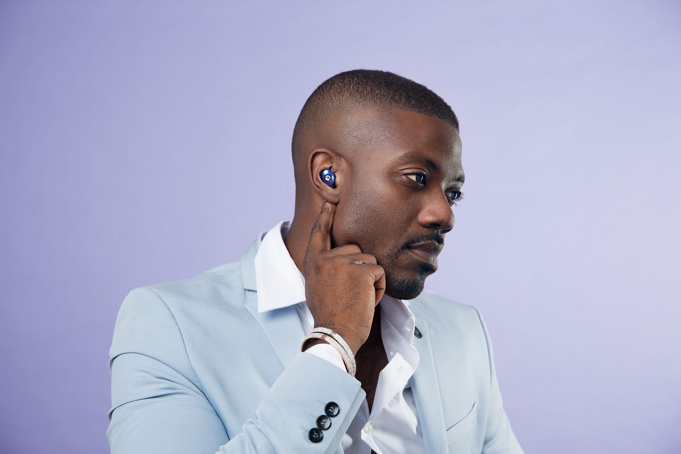 raycon earbuds snoop dogg