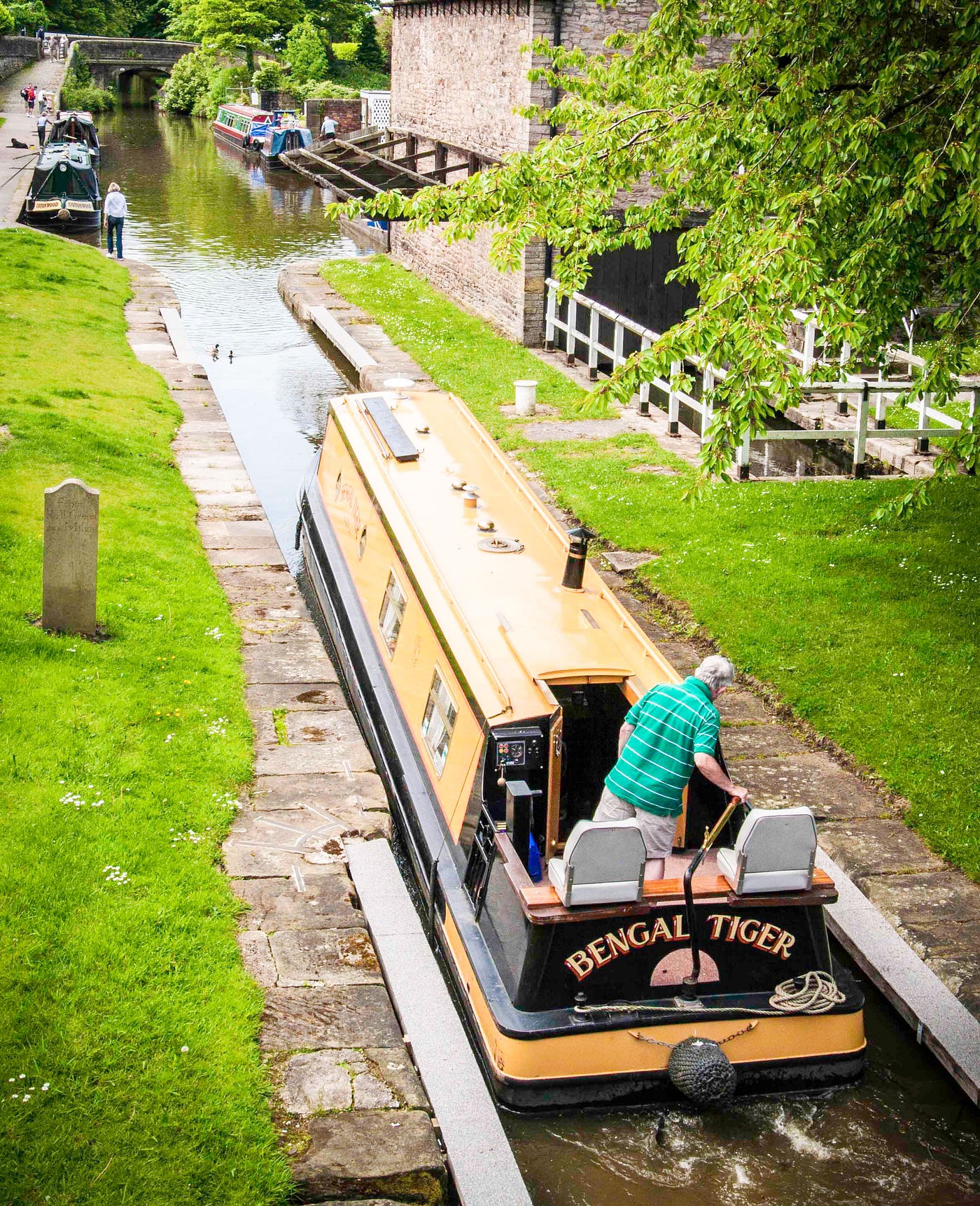 Exploring the Cheshire Ring Canals | by John Sundsmo | Medium