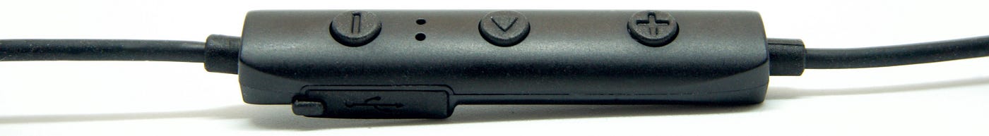 Auricolari Bluetooth Anker SoundFlow | by Gustavo Ciacco | Glance Review |  Medium