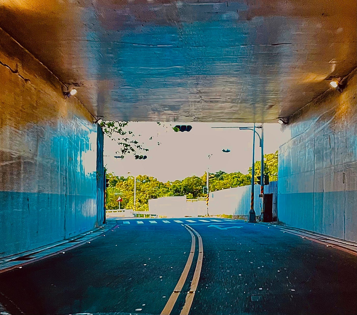 See The Light At The End Of The Tunnel 柳暗花明 Andrea Ji Medium