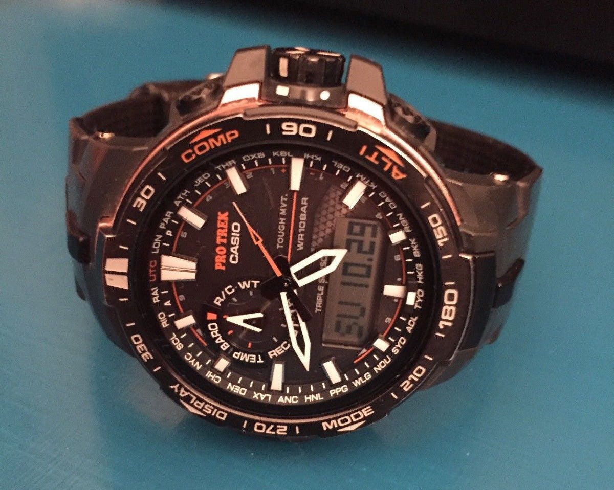 La mia recensione del Casio Pro Trek PRW-6000 con Ricarica Solare | by  Antonio De Carlo | Orologi da Montagna | Medium