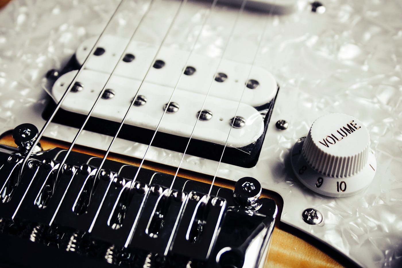 E-Gitarre lernen — Vorbereitung und erste Schritte | by Benjamin Brettingen  | Medium