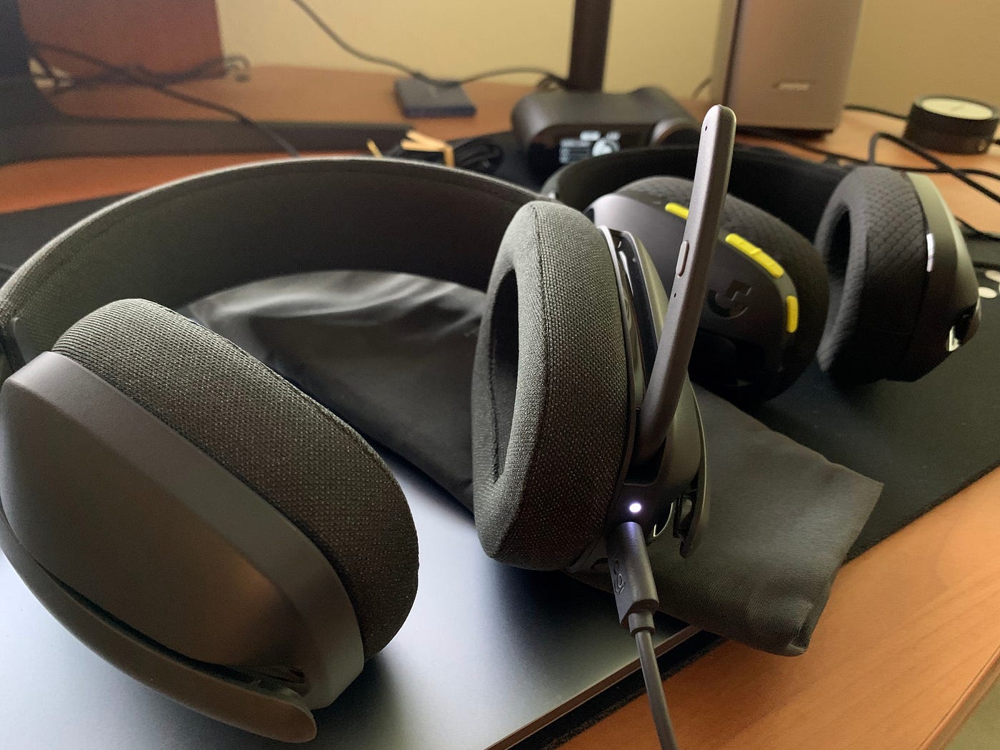 Logitech Zone Vibe 125 Headset Review by Alex Rowe Medium
