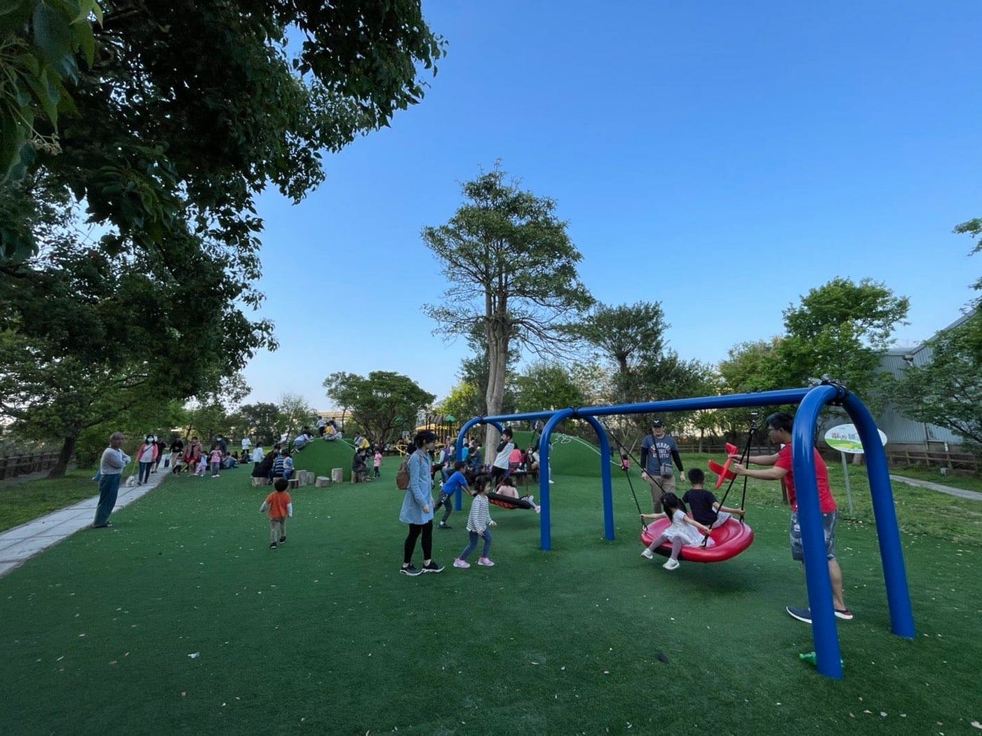 大新竹景點 竹東鐵道親子公園 別名 秘境公園 0y8m 竹科媽媽 一起養小孩 Medium 大新竹景點 竹東鐵道親子公園 別名 秘境公園 0y8m 竹科媽媽 一起養小孩 Medium