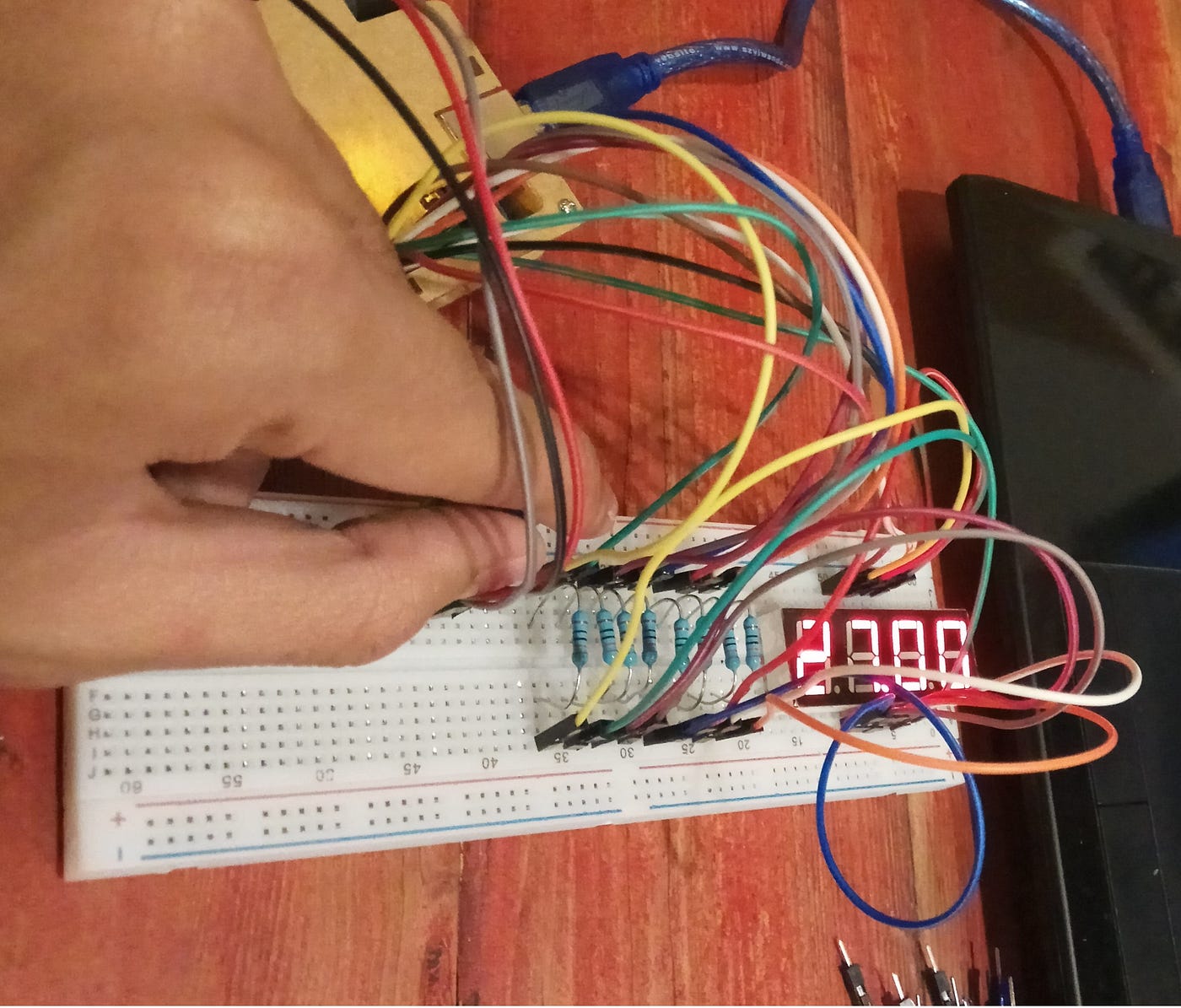 Arduino, DHT11, 7-Segment, (74HC595) | by Ahmad Fawwaz Zuhdi | Medium