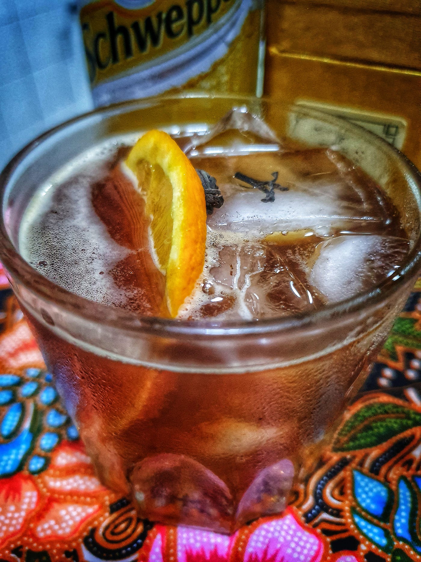 10 GIN cocktails to make at Home. Stuck at home without any fancy gins