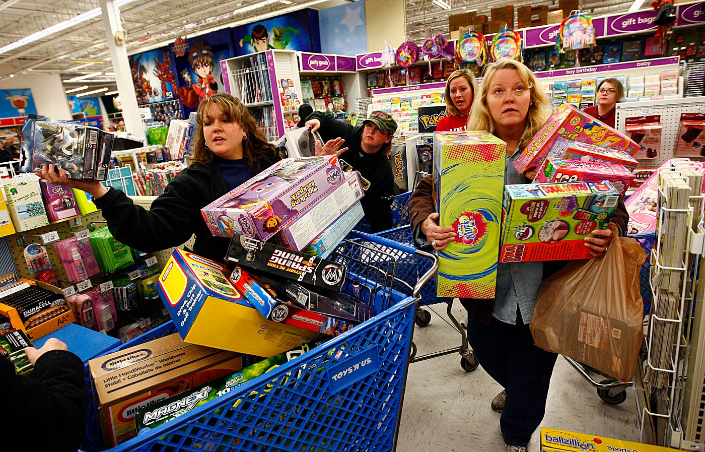 These photos prove Black Friday is the true American bloodsport | by Rian  Dundon | Timeline