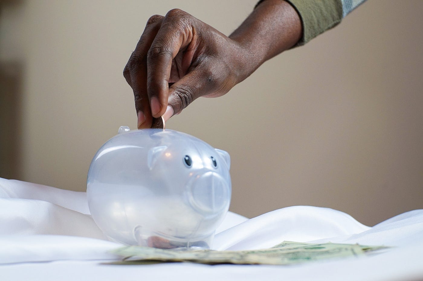 4 Ways to Increase Your Monthly Savings