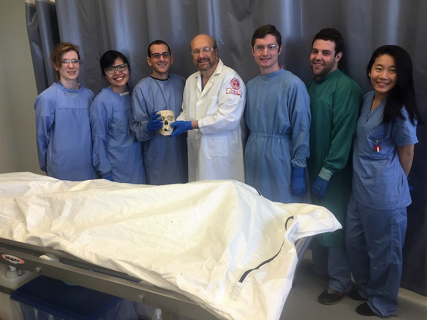 Bonding over Body Parts. By Michael Vitez | October 10, 2016 | by Lewis  Katz School of Medicine at Temple University | Stories from Temple's  Narrative Medicine Program | Medium