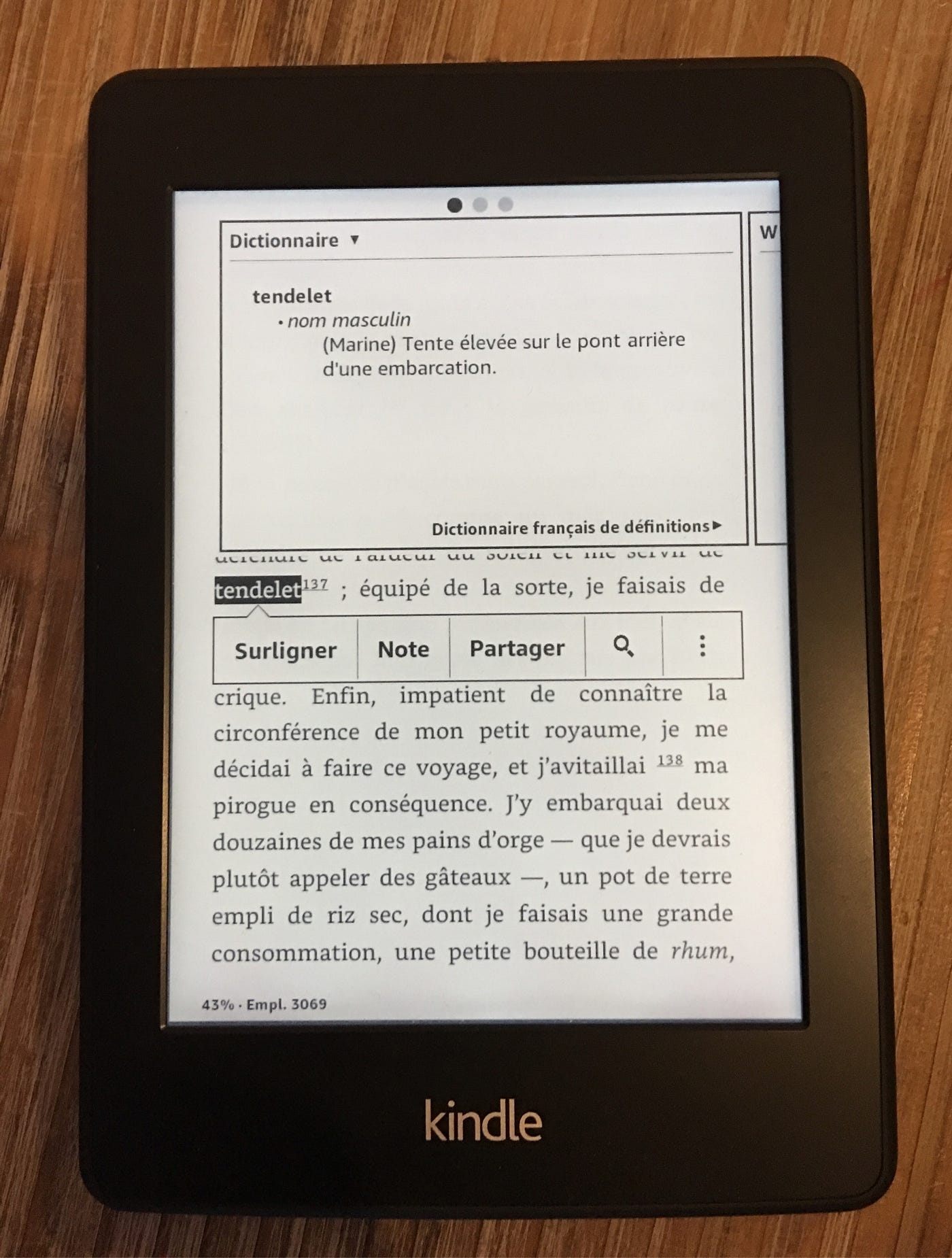 Pourquoi lire avec Amazon ?. Quand il est question de lecture et… | by Yann  | Medium