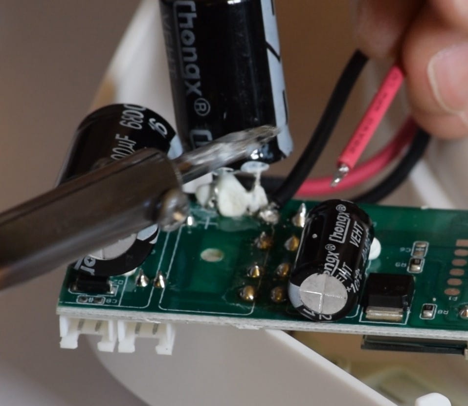 automatic cat feeder raspberry pi