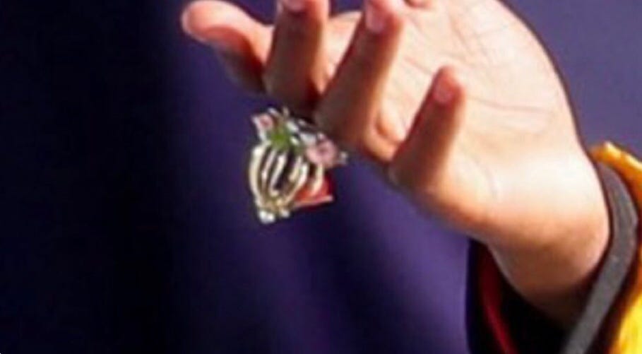 Let S Be Like Poet Amanda Gorman And Embrace The Light By Charlotte Zobeir Ali La Bibliotheque Medium