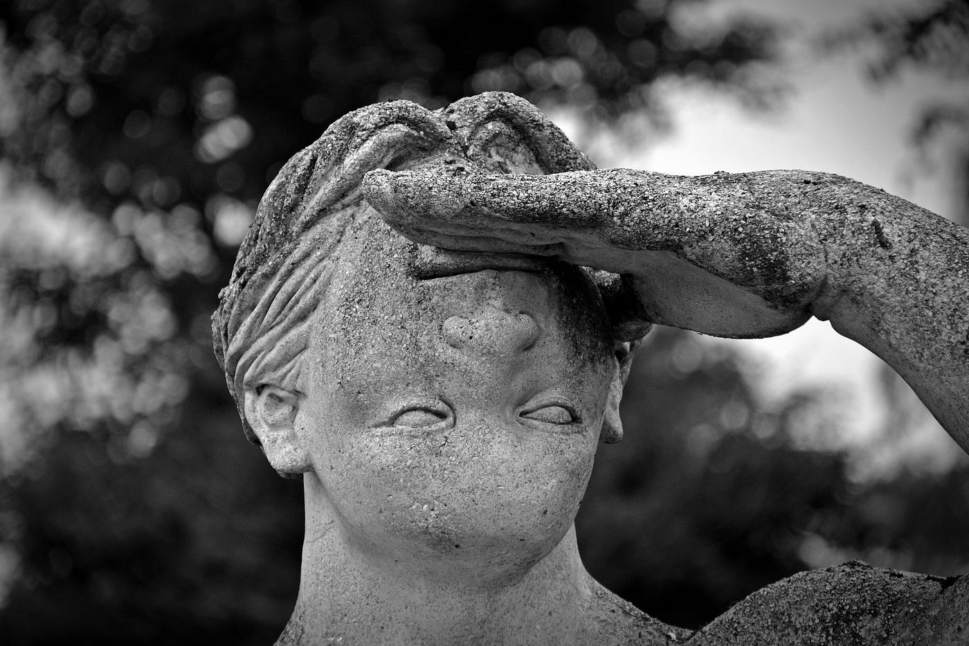 A statue with its face in the “wrong” direction (upside down)