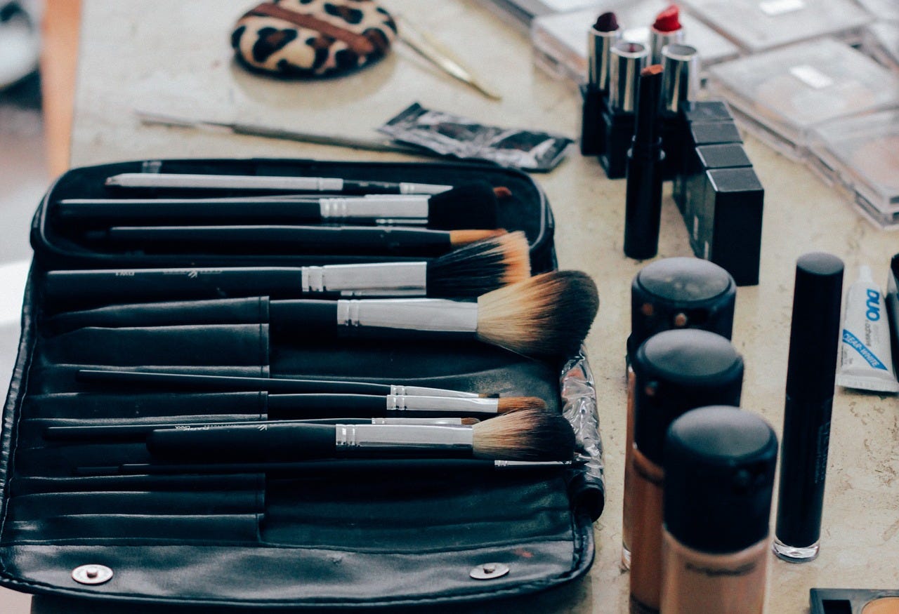 5 Brushes Every Makeup Enthusiast Must Have by Aly Manila Medium