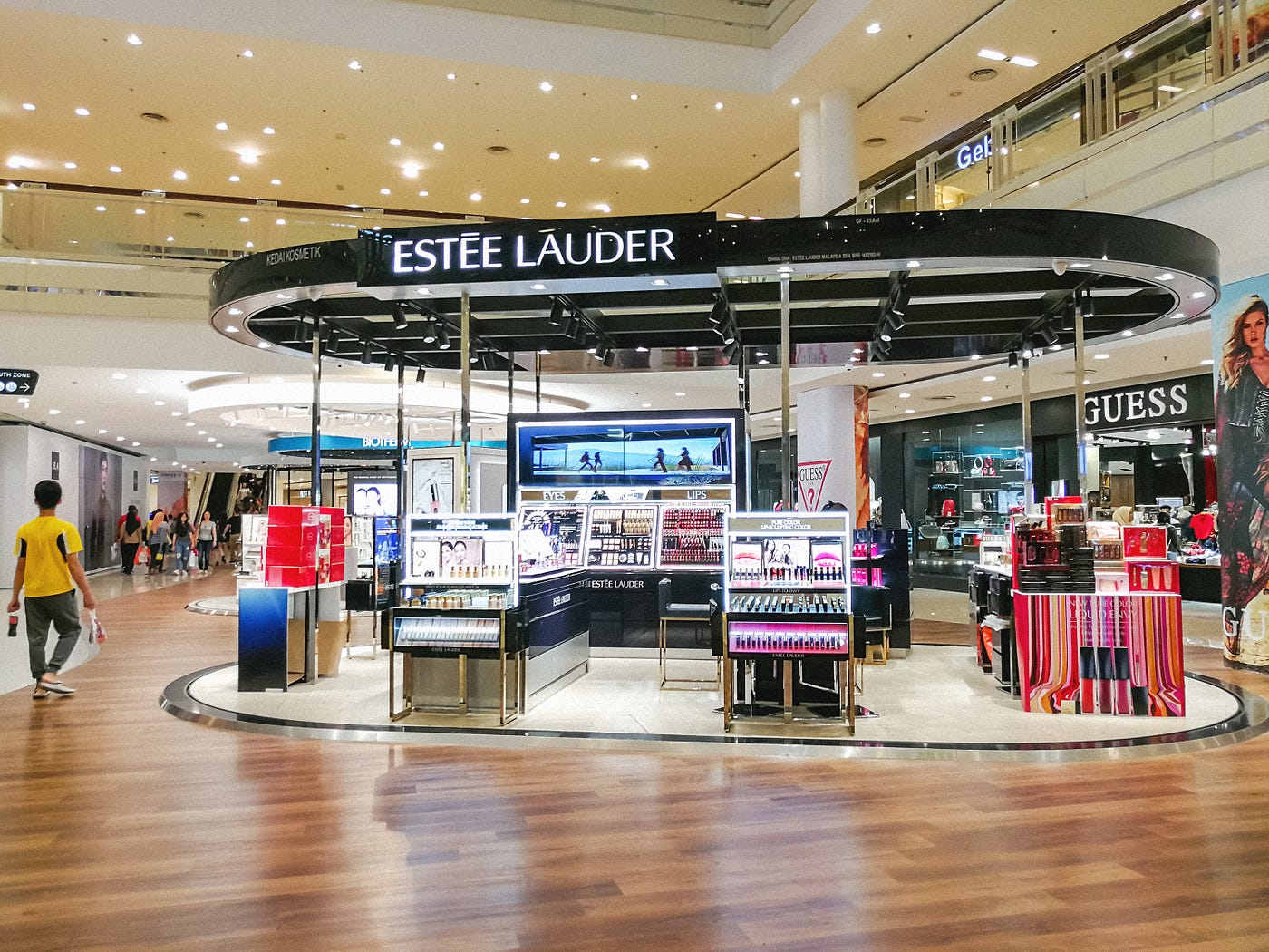 guess queensbay mall