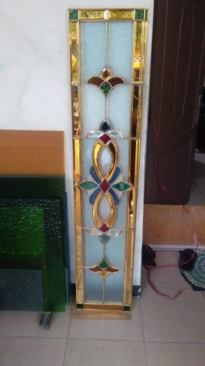 Pengrajin Kaca Patri Terbaik