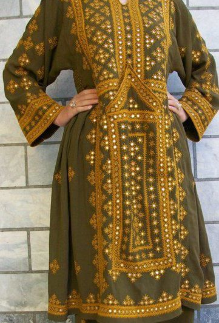 balochi female dress