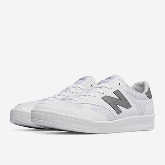 most versatile sneakers