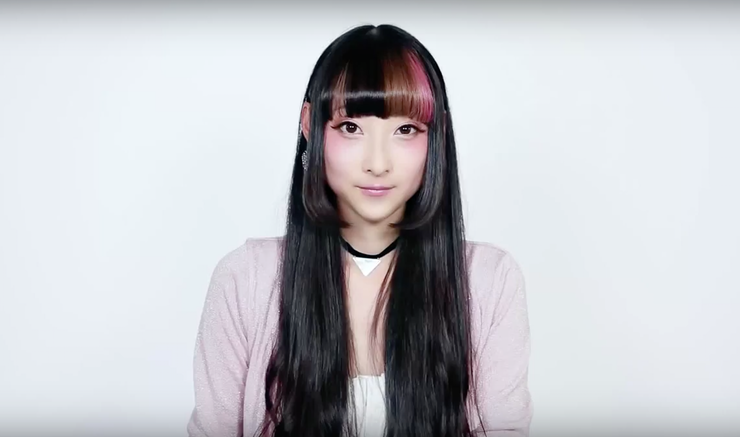 Wajah Cantik  dan  Segar  dengan Momoko Look by Wulandari 