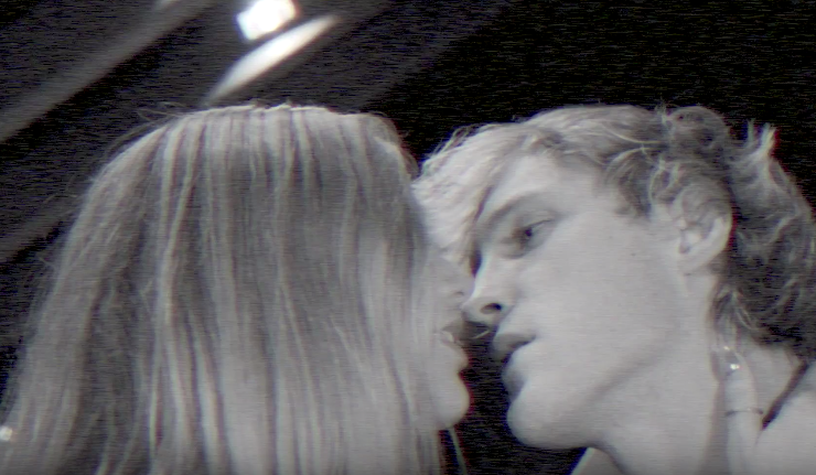 Logan Paul Dropped The Second Verse And Makes Out With - 