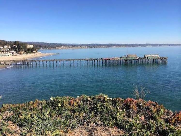 Beach House Rentals In The Capitola Village Fetchmyvr Medium