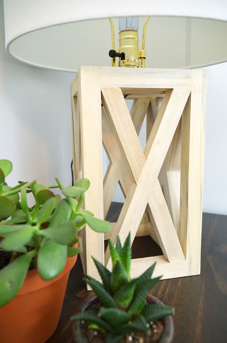 Simple And Chic Wooden Table Lamp Diy Serrata Living Medium
