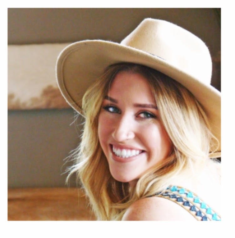 Confessions Of A Hair Stylist The Glowgetter S Guide Medium
