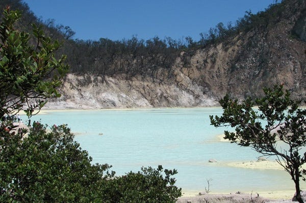 5 Tempat Wisata Menarik Di Bandung Greyicha Medium