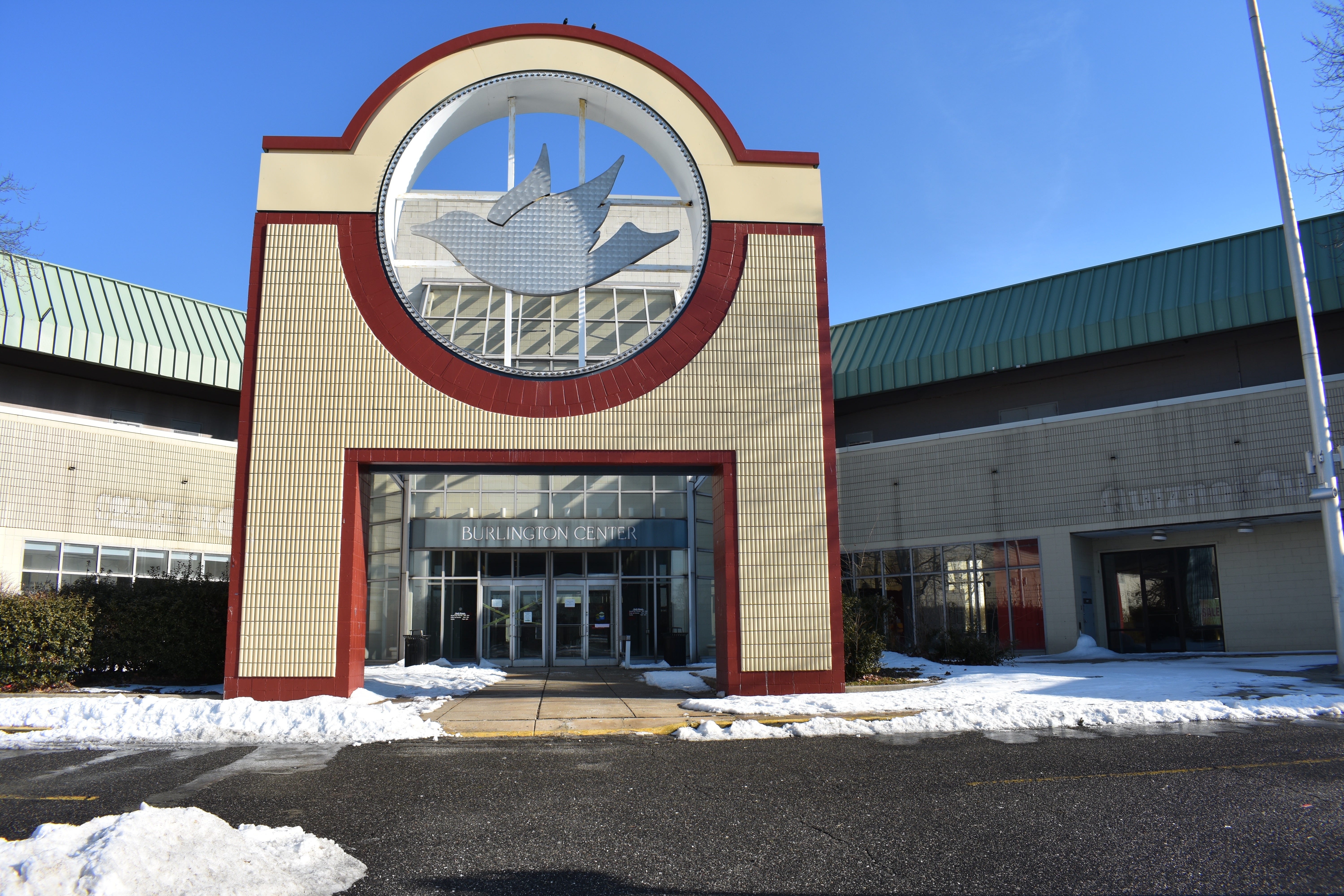 Burlington Center Mall To Officially Close By Spring