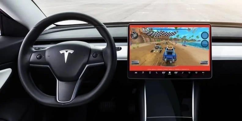 Tesla Arcade Model 3 Gaming Tesla Is Pulling Its Mystery Computer By Salman Majeed Medium